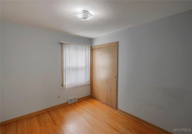 1088 98th Street, Niagara Falls, NY 14304