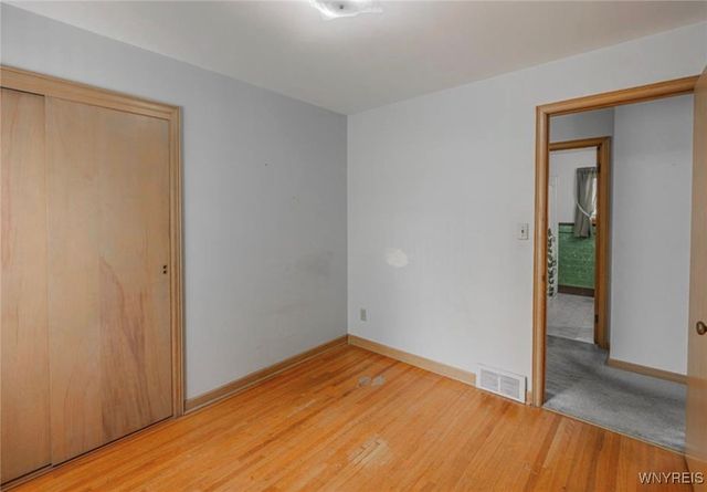 1088 98th Street, Niagara Falls, NY 14304