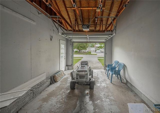 1088 98th Street, Niagara Falls, NY 14304