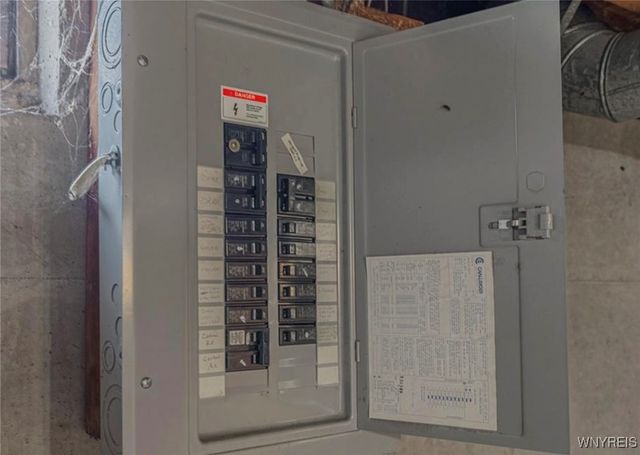 1088 98th Street, Niagara Falls, NY 14304