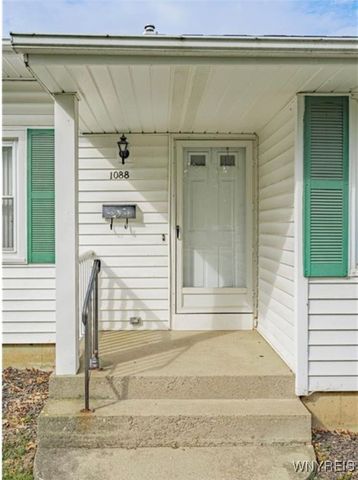1088 98th Street, Niagara Falls, NY 14304