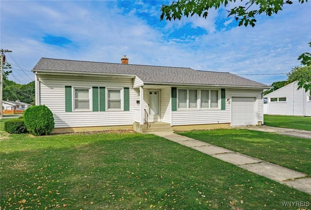 1088 98th Street, Niagara Falls, NY 14304