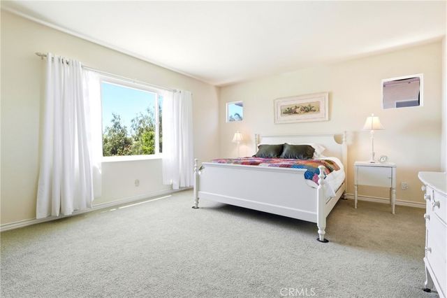 1682 W Alps, Upland, CA 91784