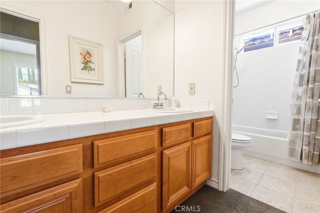 1682 W Alps, Upland, CA 91784