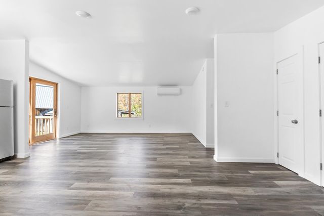 77 Hazzard Road North, Springfield, NH 03284