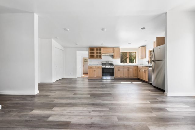 77 Hazzard Road North, Springfield, NH 03284