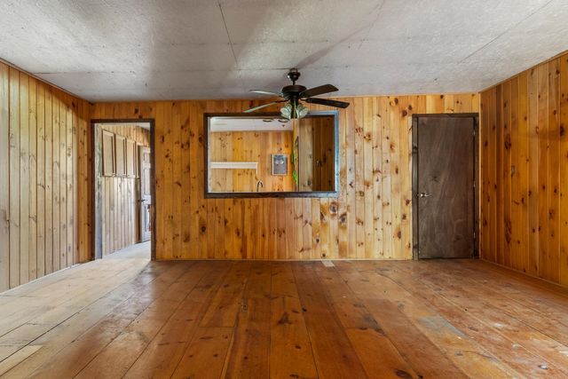 77 Hazzard Road North, Springfield, NH 03284