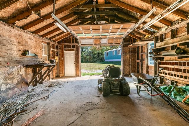 77 Hazzard Road North, Springfield, NH 03284