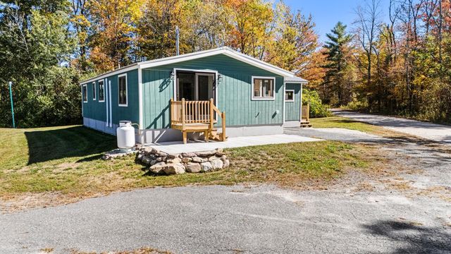 77 Hazzard Road North, Springfield, NH 03284