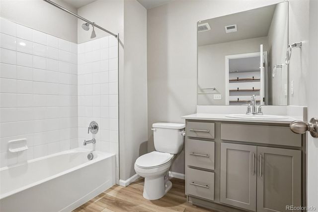 22160 E 8th Avenue, Aurora, CO 80018