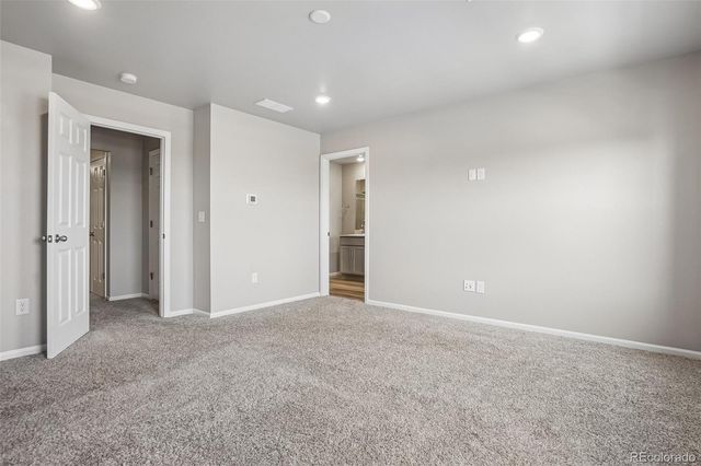 22160 E 8th Avenue, Aurora, CO 80018