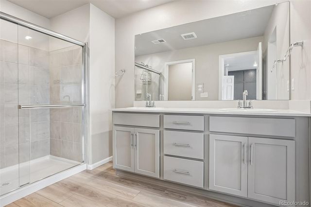 22160 E 8th Avenue, Aurora, CO 80018