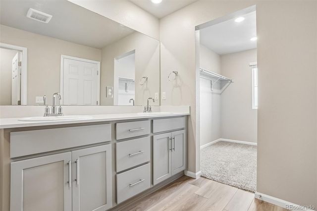22160 E 8th Avenue, Aurora, CO 80018