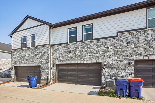 22160 E 8th Avenue, Aurora, CO 80018