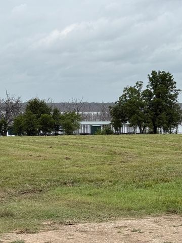 240 Shoreline Drive, Dodd City, TX 75438
