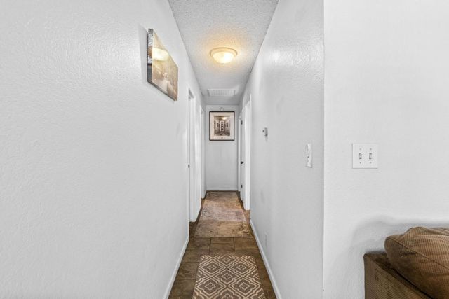 2373 Wolf St, Merced, CA 95348