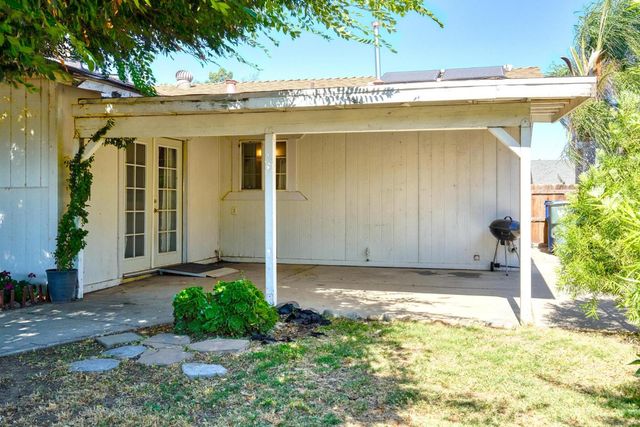 2373 Wolf St, Merced, CA 95348