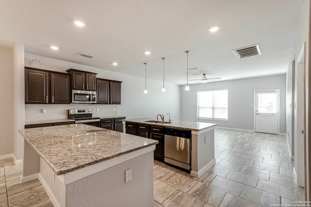 8908 Arundal, Converse, TX 78109