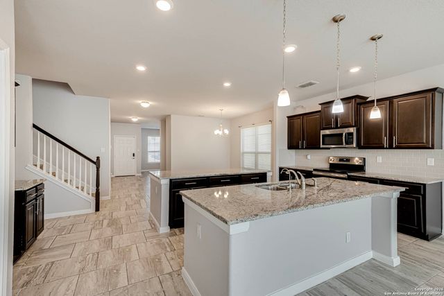 8908 Arundal, Converse, TX 78109