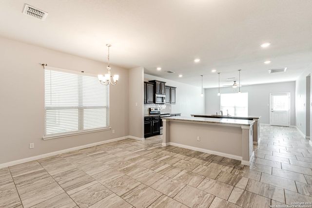 8908 Arundal, Converse, TX 78109