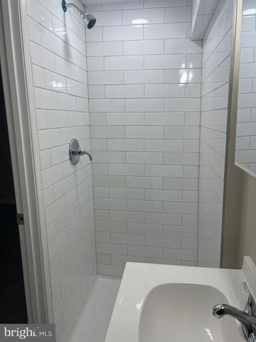 3206 E NORTHERN PKWY, Baltimore, MD 21214