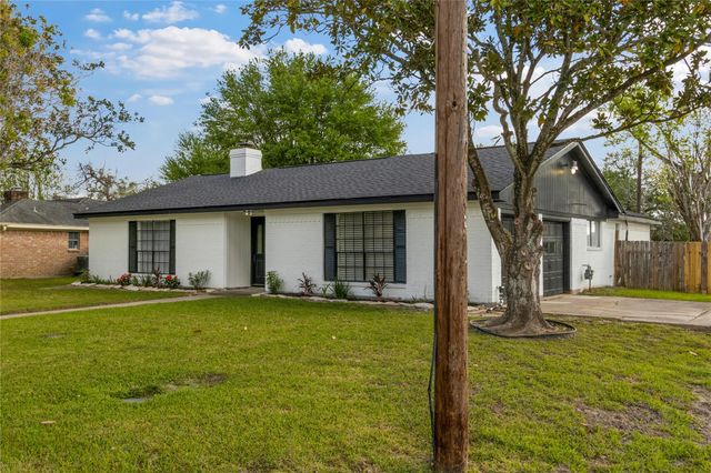 1 S Heights Street, La Marque, TX 77568