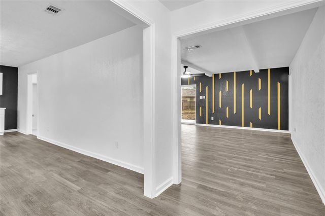 1 S Heights Street, La Marque, TX 77568