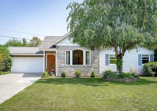 24 Old Feeding Hills Rd, Westfield, MA 01085