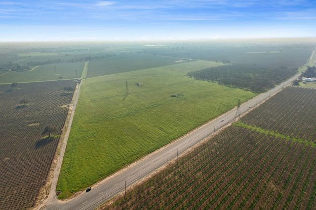 15500 E Highway 88, Lockeford, CA 95237