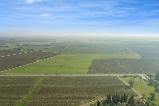 15500 E Highway 88, Lockeford, CA 95237