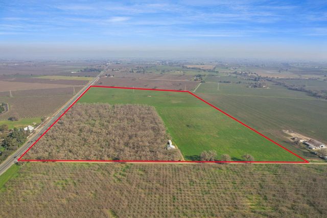 15500 E Highway 88, Lockeford, CA 95237