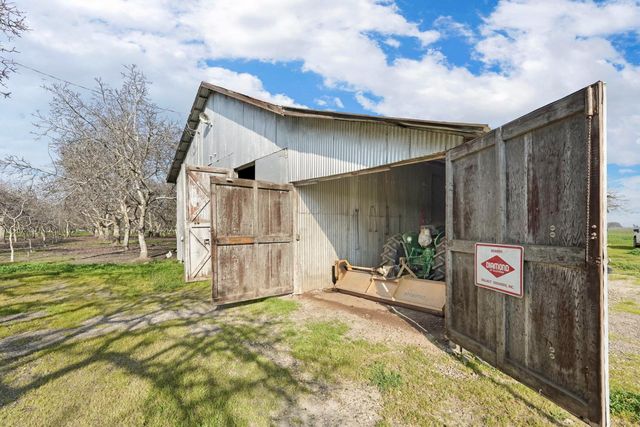 15500 E Highway 88, Lockeford, CA 95237