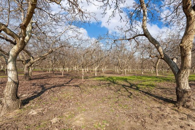 15500 E Highway 88, Lockeford, CA 95237