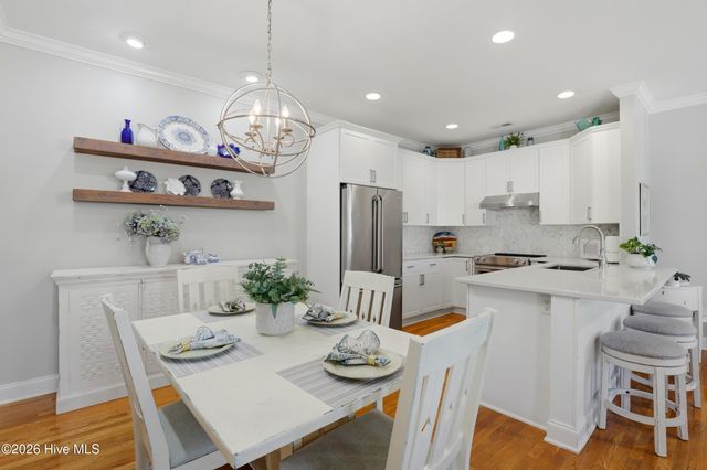 221 Silver Sloop Way, Carolina Beach, NC 28428