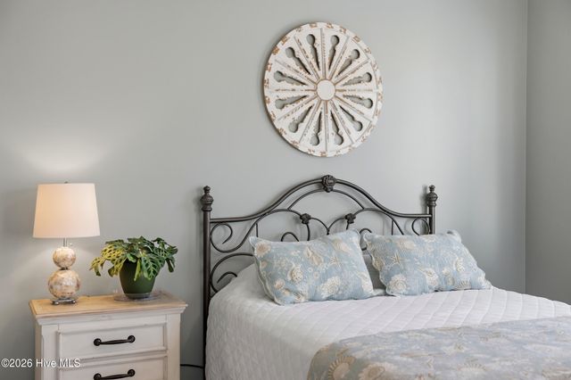 221 Silver Sloop Way, Carolina Beach, NC 28428