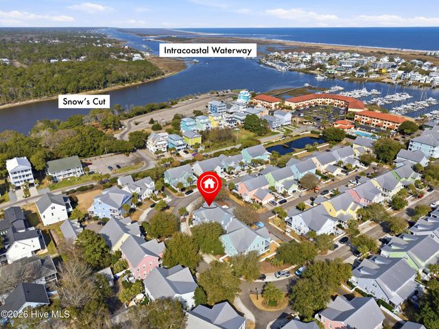 221 Silver Sloop Way, Carolina Beach, NC 28428