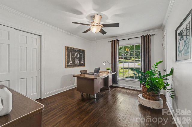 4323 Emory Lane, Charlotte, NC 28211