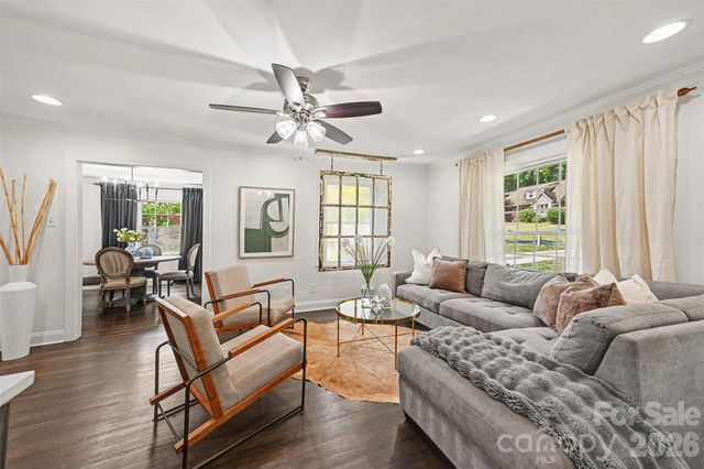 4323 Emory Lane, Charlotte, NC 28211
