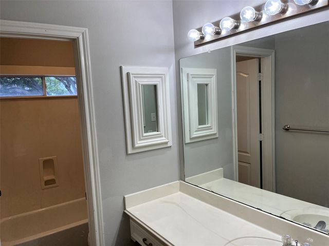 6507 Stone Briar Drive, Pasadena, TX 77505