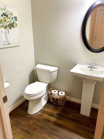 3105 Carlisle Street, Bedford, TX 76021