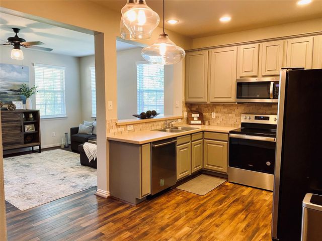 3105 Carlisle Street, Bedford, TX 76021