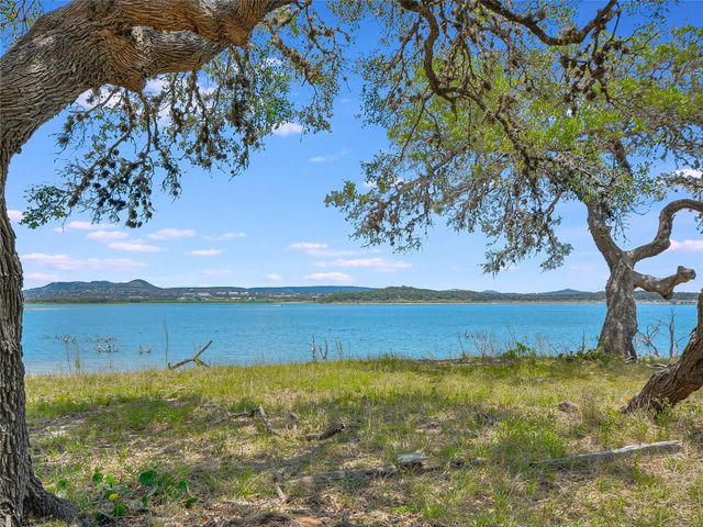1217 Libby Lookout, Canyon Lake, TX 78133