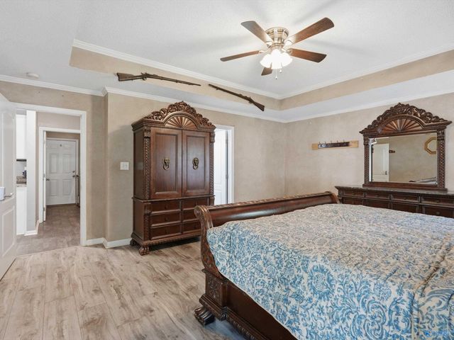 7022 Lynnfield Drive, Owens Cross Roads, AL 35763