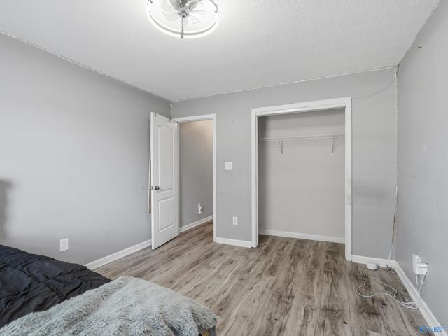 7022 Lynnfield Drive, Owens Cross Roads, AL 35763