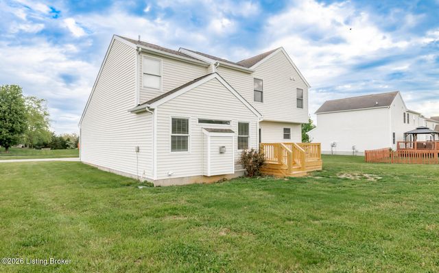 2013 Cherry Creek Rd, La Grange, KY 40031