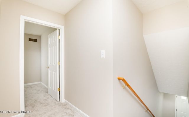 2013 Cherry Creek Rd, La Grange, KY 40031