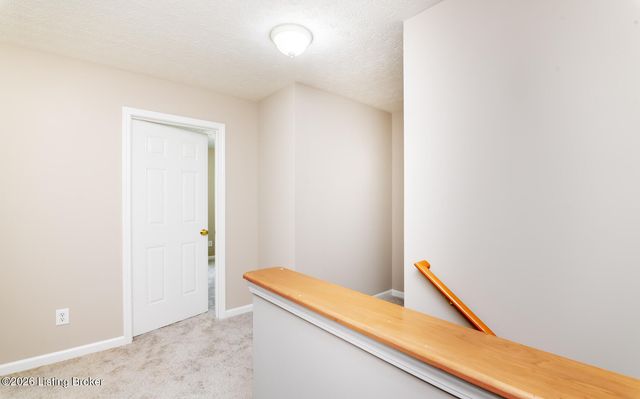 2013 Cherry Creek Rd, La Grange, KY 40031