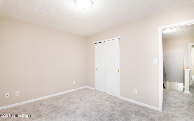 2013 Cherry Creek Rd, La Grange, KY 40031
