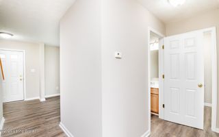 2013 Cherry Creek Rd, La Grange, KY 40031