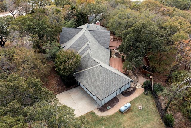 15 Oak Bluff Drive, Cross Roads, TX 76227